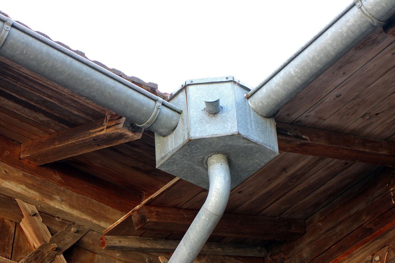 Lambert Couverture, chantier de couvreur zingueur à Orgeval